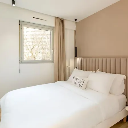 Appartement Luxurious 3 Min Walk From Eiffel Tower à Paris Extérieur photo
