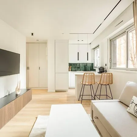 Appartement Luxurious 3 Min Walk From Eiffel Tower à Paris Extérieur photo